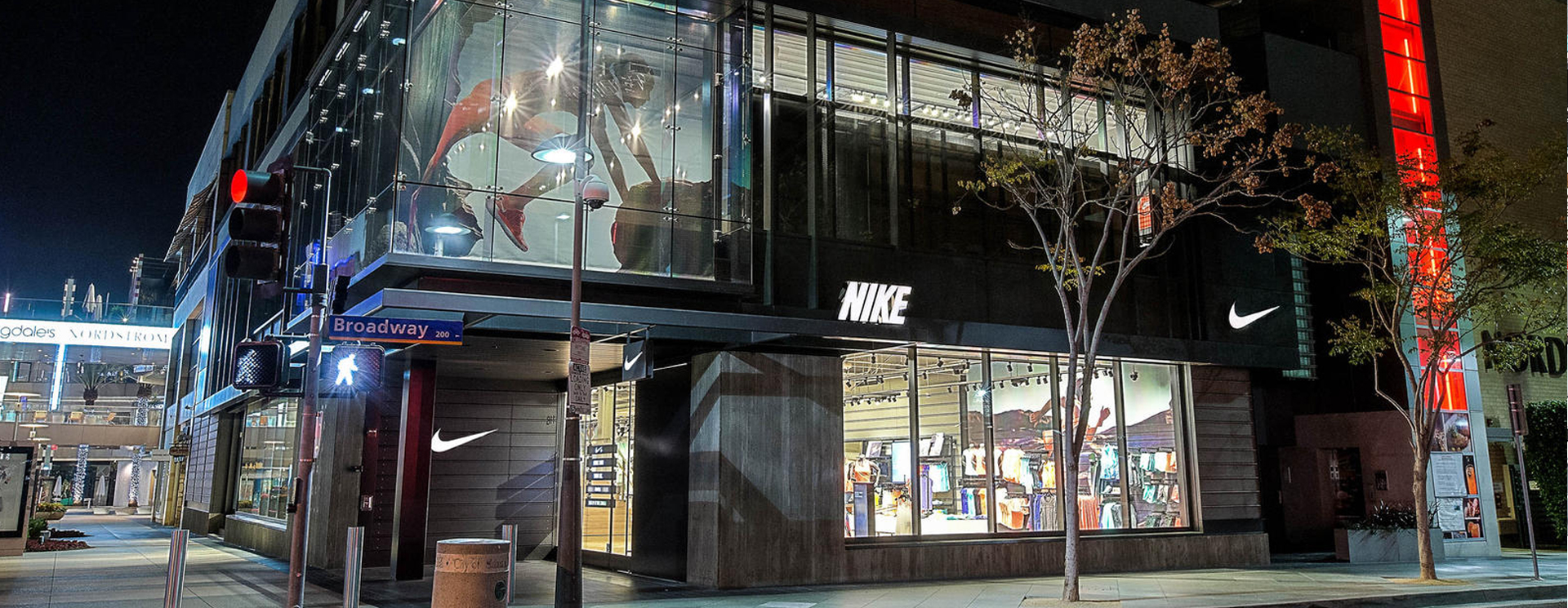 Nike Santa Monica Exterior