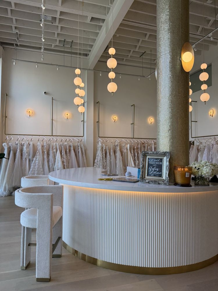 European Oak Flooring at the Galia Lahav bridal and fashion house in Los Angeles